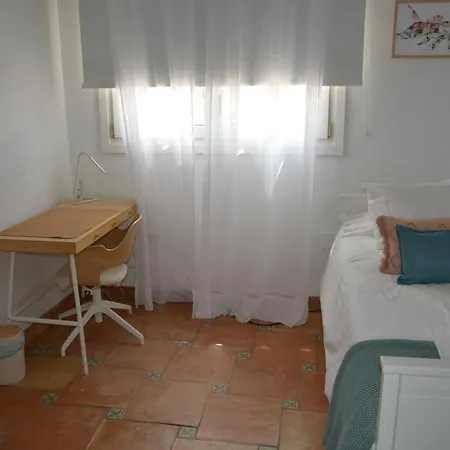 בית נופש Privada Con Piscina En *